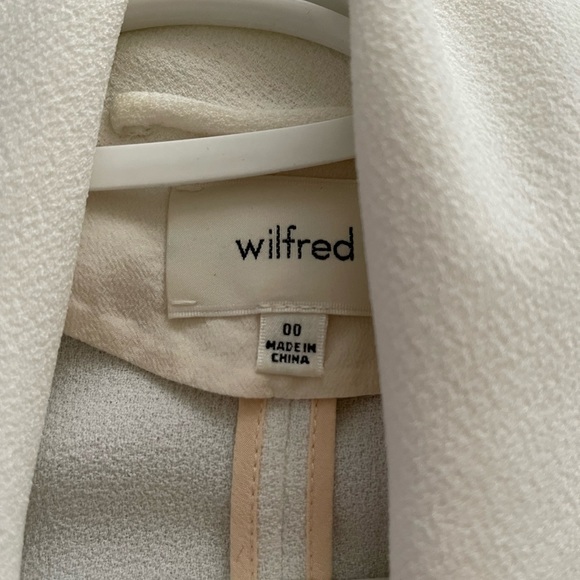 Aritzia Wilfred crepe blazer size 00 - Picture 2 of 2